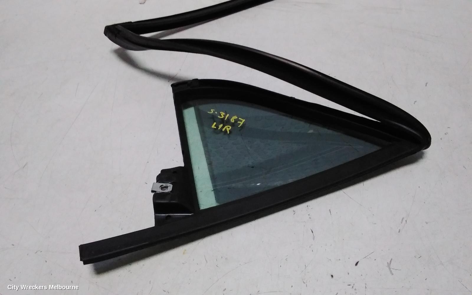 CHRYSLER 300C LEFT REAR 1/4 DOOR GLASS, LX2, 12/2011 - 12/2021