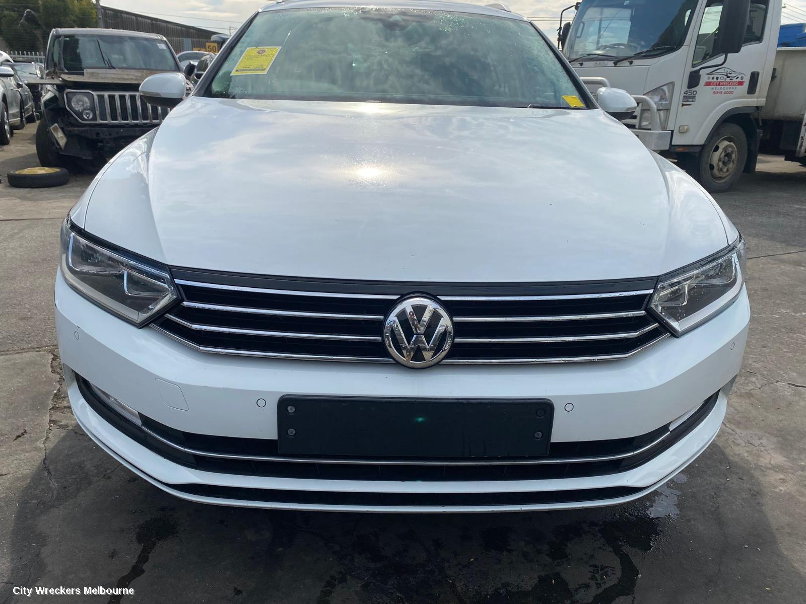 VOLKSWAGEN PASSAT RIGHT REAR DOOR, B8/MK7, WAGON, 06/2015 ONWARDS