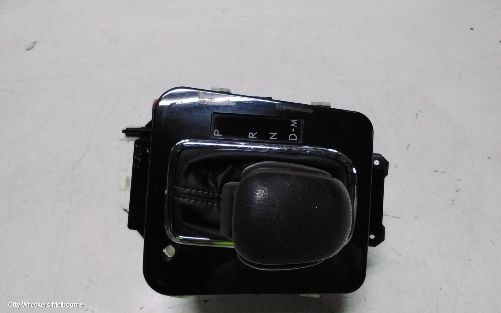 SUBARU LEVORG GEAR STICK/SHIFTER, V1, 05/2016 - 12/2020