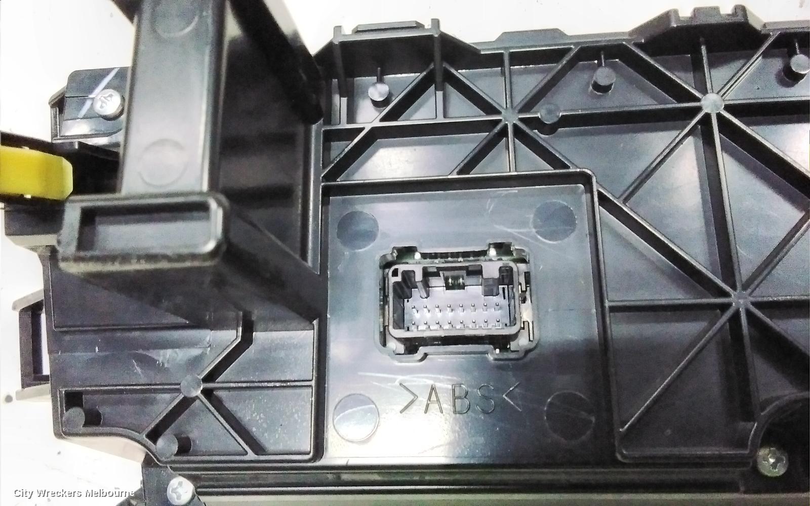 TOYOTA CAMRY HEATER/AC CONTROLS, ASV50/AVV50, CLIMATE CONTROL TYPE, 11/2011 - 10/2017