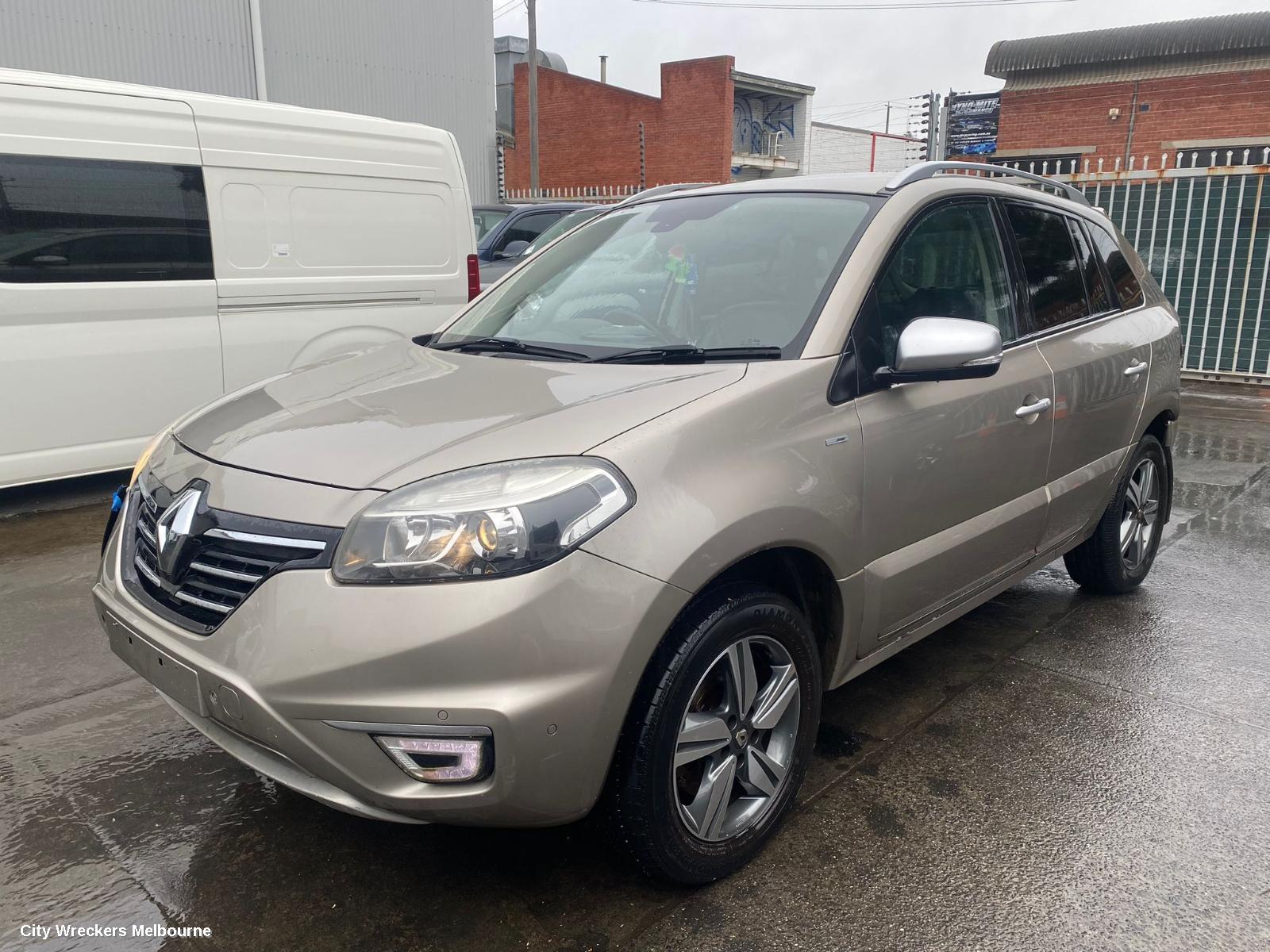 RENAULT KALEOS GRILLE, RADIATOR GRILLE, H45, 03/2013 - 04/2016