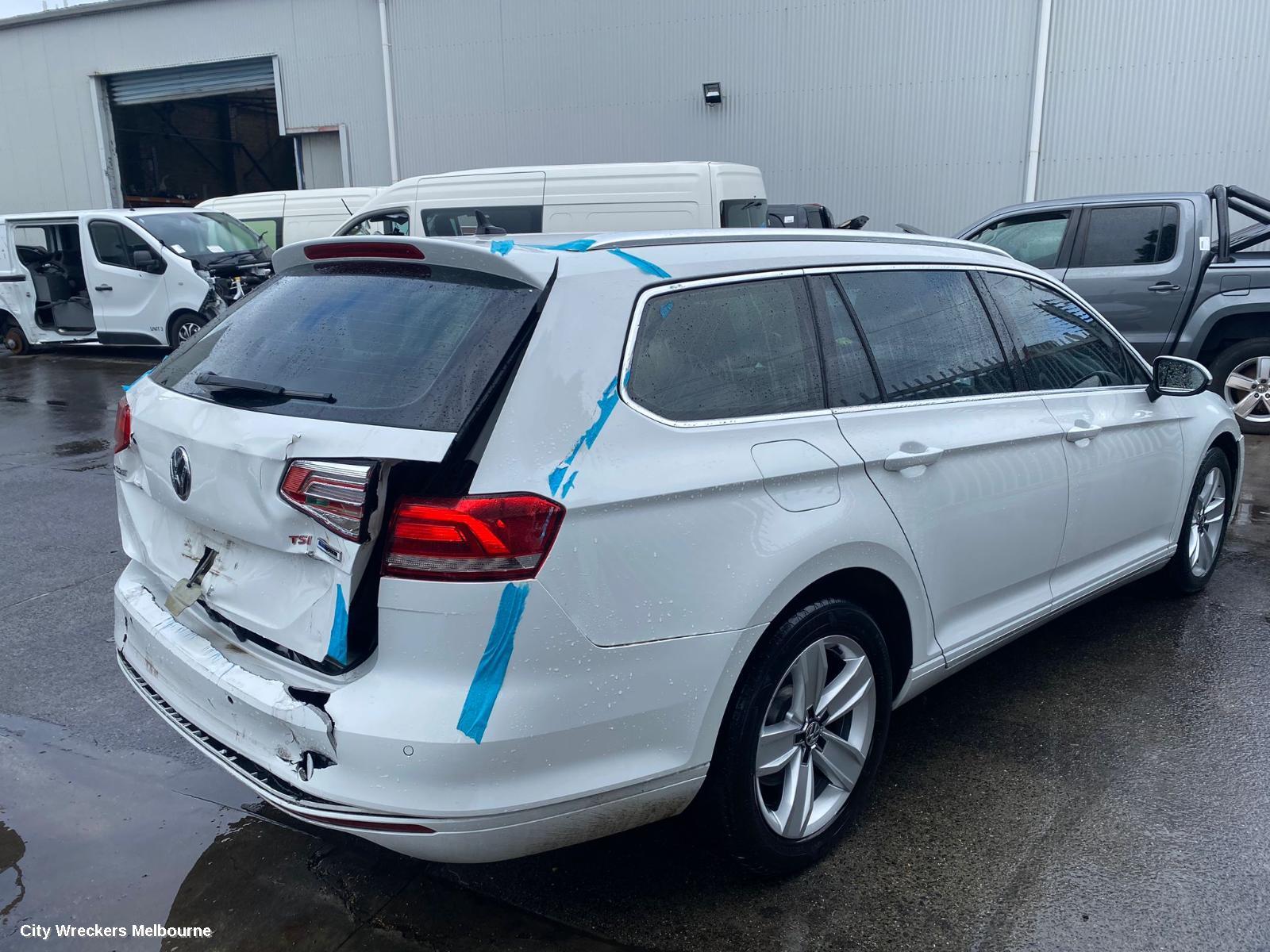 VOLKSWAGEN PASSAT RADIATOR SUPPORT, B8/MK7, 06/2015 ONWARDS