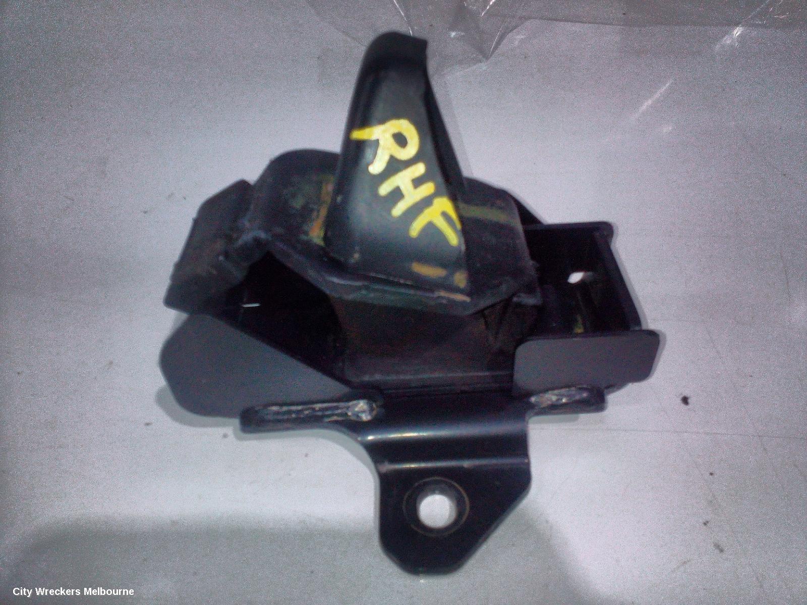 ISUZU DMAX MOUNT, RG, 07/2020 ONWARDS