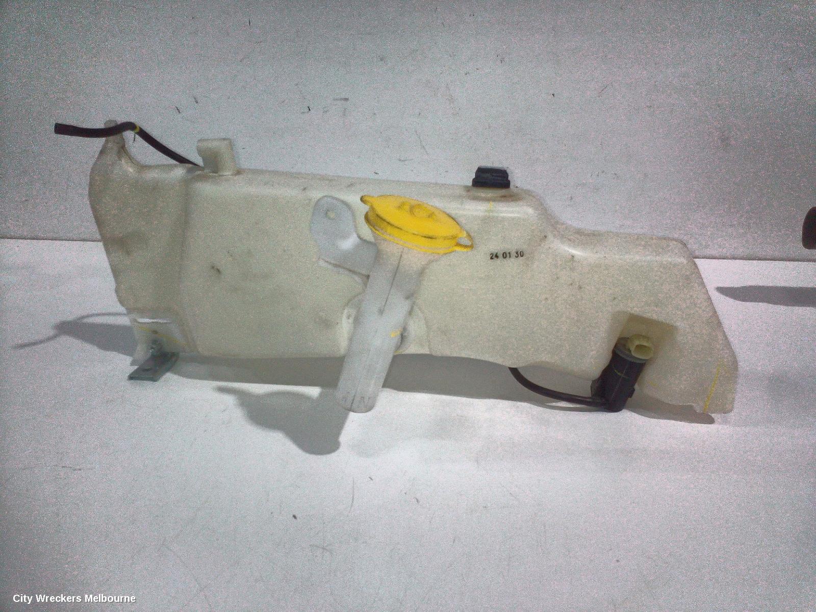ISUZU DMAX WASHER BOTTLE, RG, 07/2020 ONWARDS