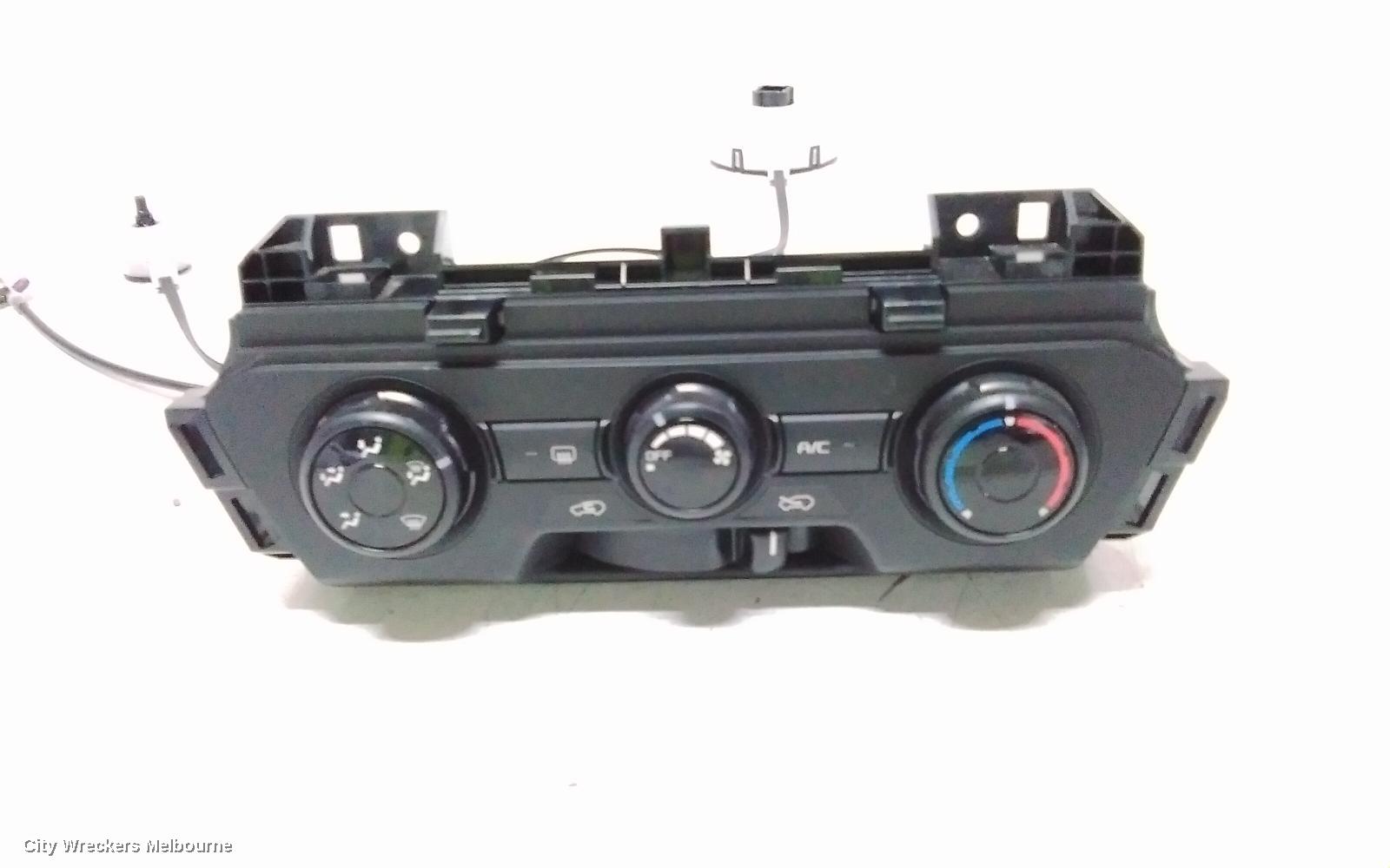 ISUZU DMAX HEATER/AC CONTROLS, NON CLIMATE CONTROL, W/ DEMIST TYPE (EXTRA/DUAL CAB), RG, 07/2020 ONWARDS