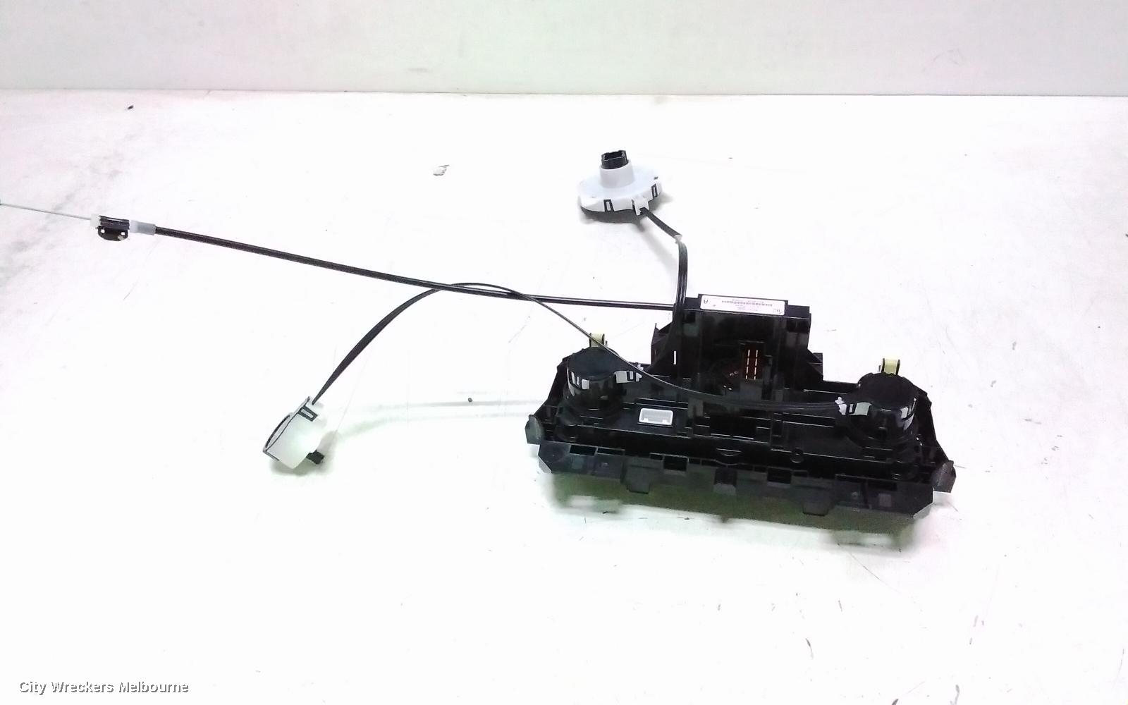 ISUZU DMAX HEATER/AC CONTROLS, NON CLIMATE CONTROL, W/ DEMIST TYPE (EXTRA/DUAL CAB), RG, 07/2020 ONWARDS
