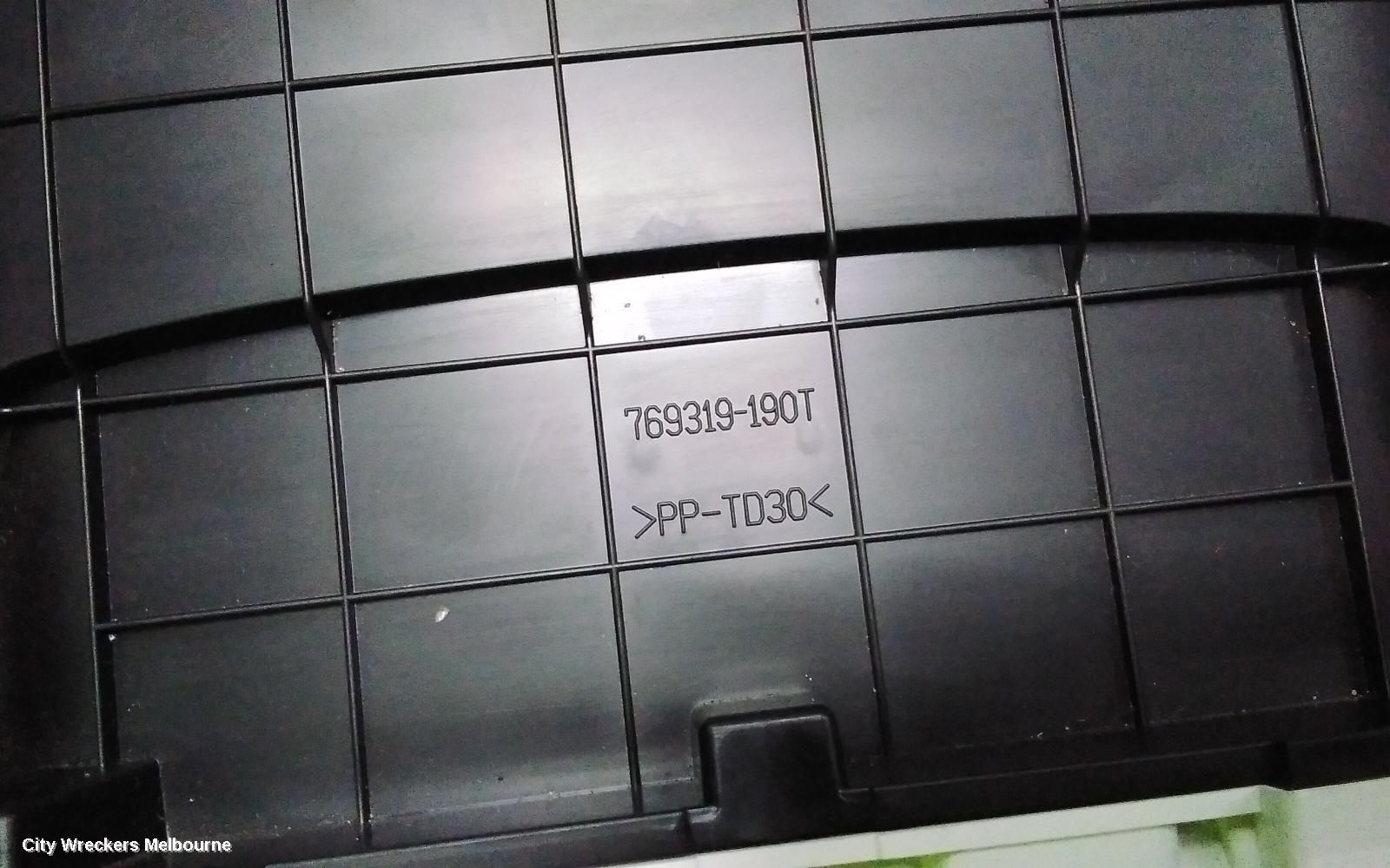 ISUZU DMAX INSTRUMENT CLUSTER, RG, INSTRUMENT CLUSTER, AUTO T/M, LS/SX, 07/2020 ONWARDS