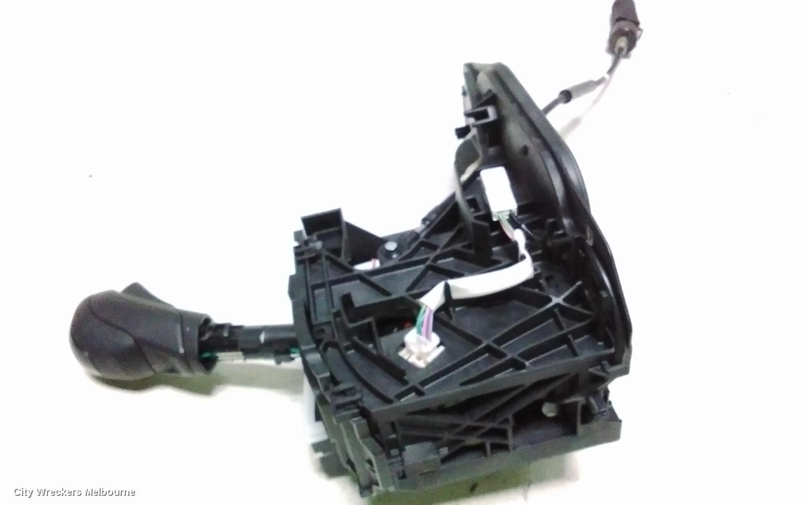 ISUZU DMAX GEAR STICK/SHIFTER, AUTO SHIFTER, BLACK TYPE, RG, 07/2020 ONWARDS