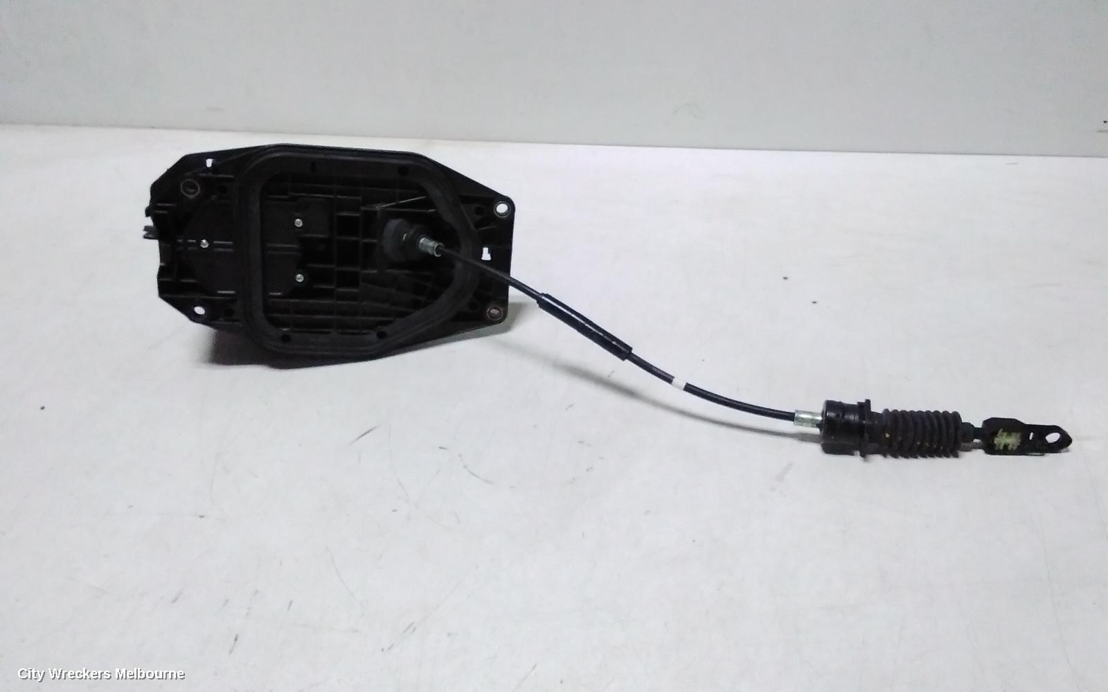 ISUZU DMAX GEAR STICK/SHIFTER, AUTO SHIFTER, BLACK TYPE, RG, 07/2020 ONWARDS