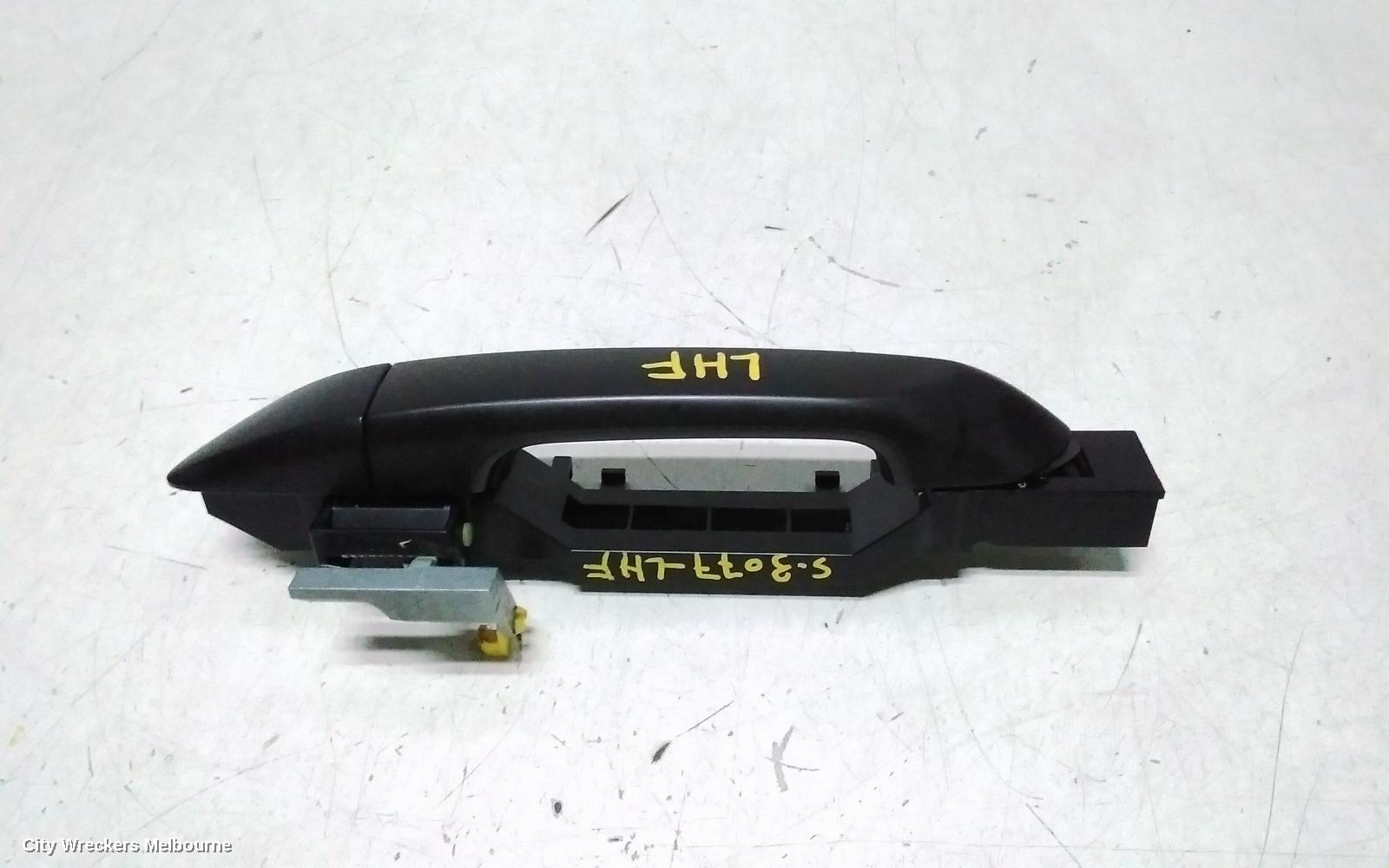 ISUZU DMAX DOOR HANDLE, LH FRONT, OUTER, BLACK, RG, 07/2020 ONWARDS