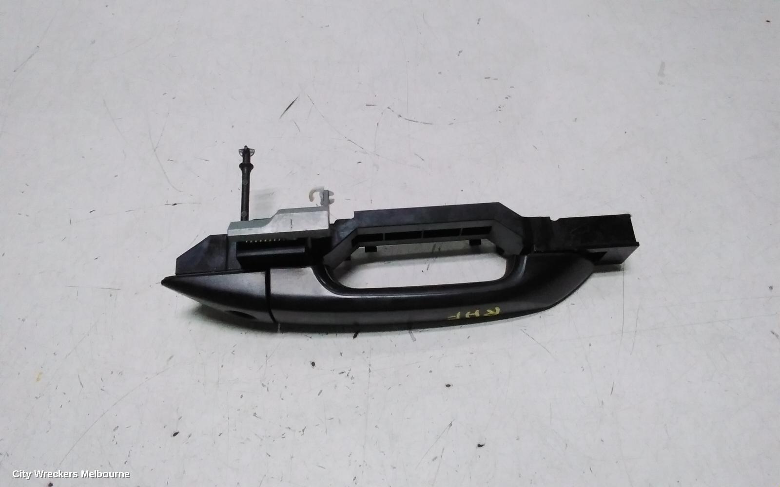 ISUZU DMAX DOOR HANDLE, RH FRONT, OUTER, BLACK, RG, 07/2020 ONWARDS