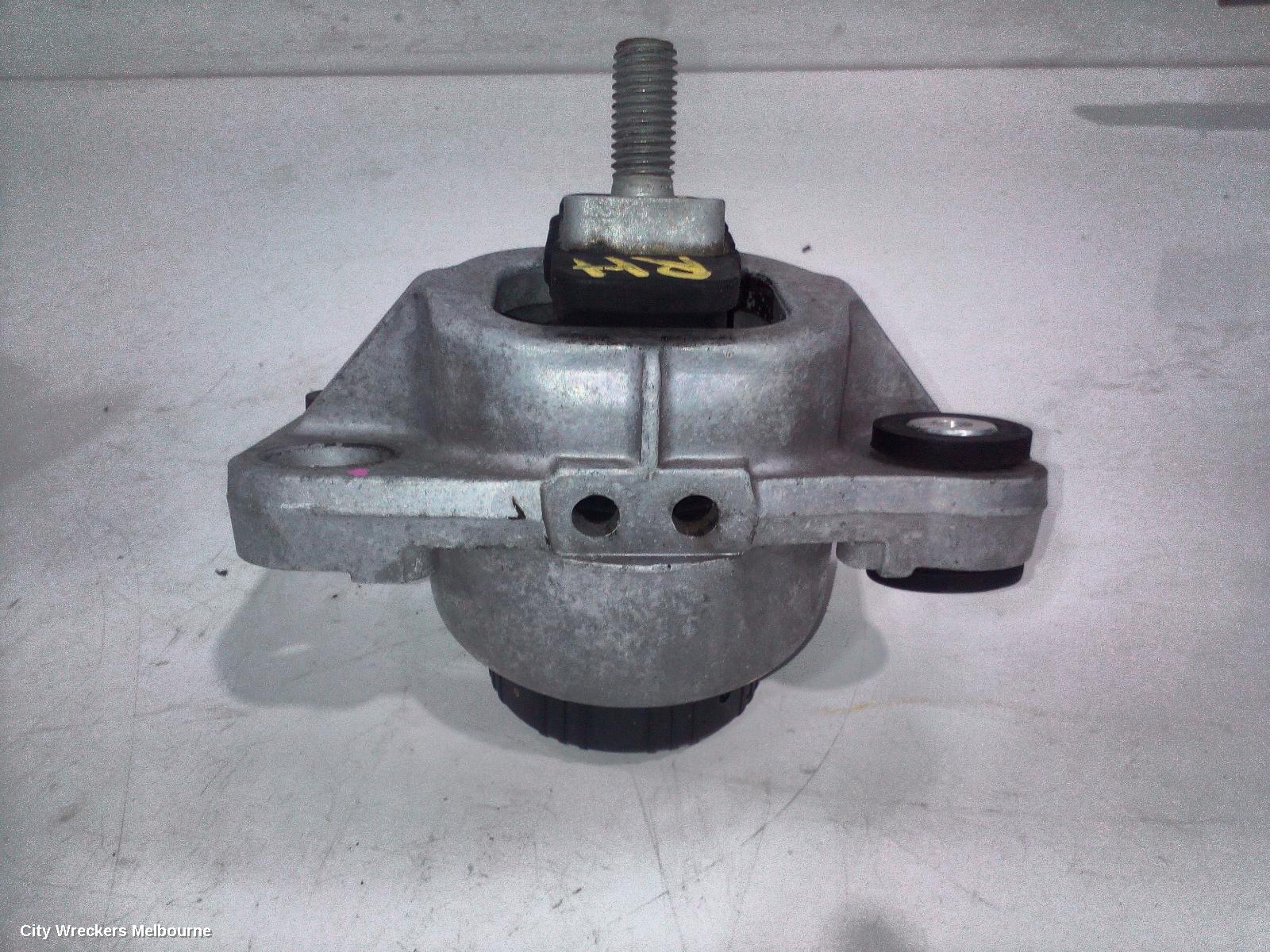 LAND ROVER RANGEROVER SPORT MOUNT, ENGINE MOUNT (RH SIDE), DIESEL, 3.0, SINGLE TURBO, L494, 06/2013 - 04/2022