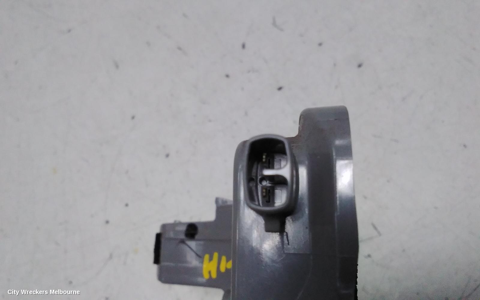 HONDA ODYSSEY LEFT DOOR MIRROR, RC1, POWER FOLD, COLOUR CODED, NON CAMERA & NON BLIND SPOT TYPE, 02/2014 - 03/2022