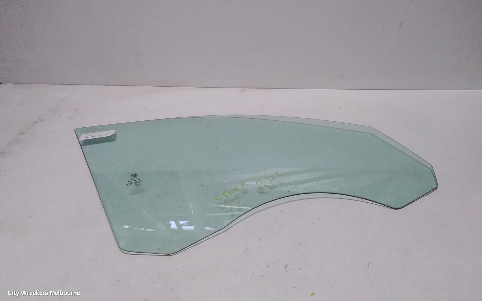 ALFA ROMEO 159 RIGHT FRONT DOOR WINDOW, 06/2006 - 01/2012