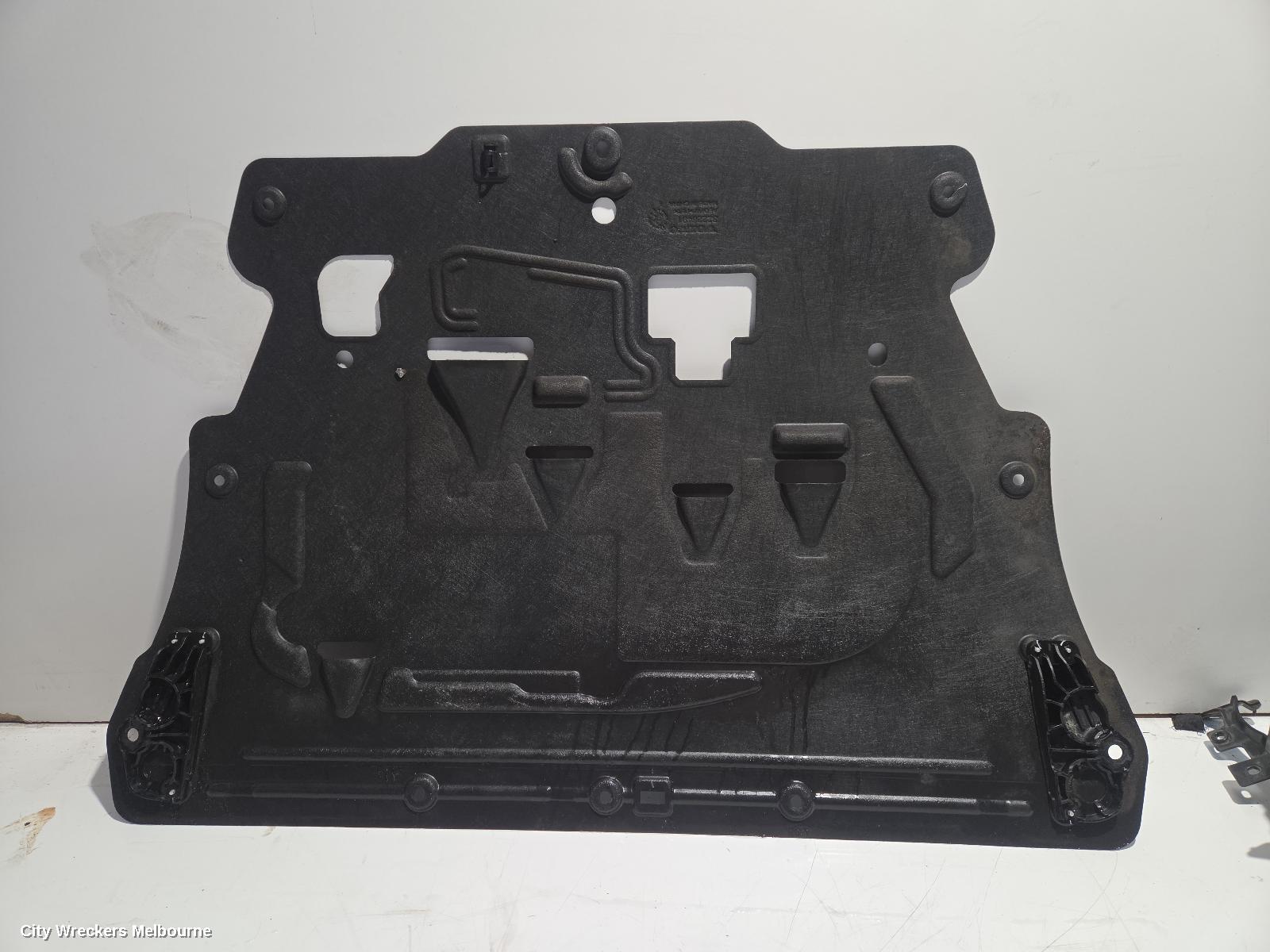 VOLVO XC60 LOWER ENGINE SPLASH TRAY, GEN 2, 04/2017 ONWARDS