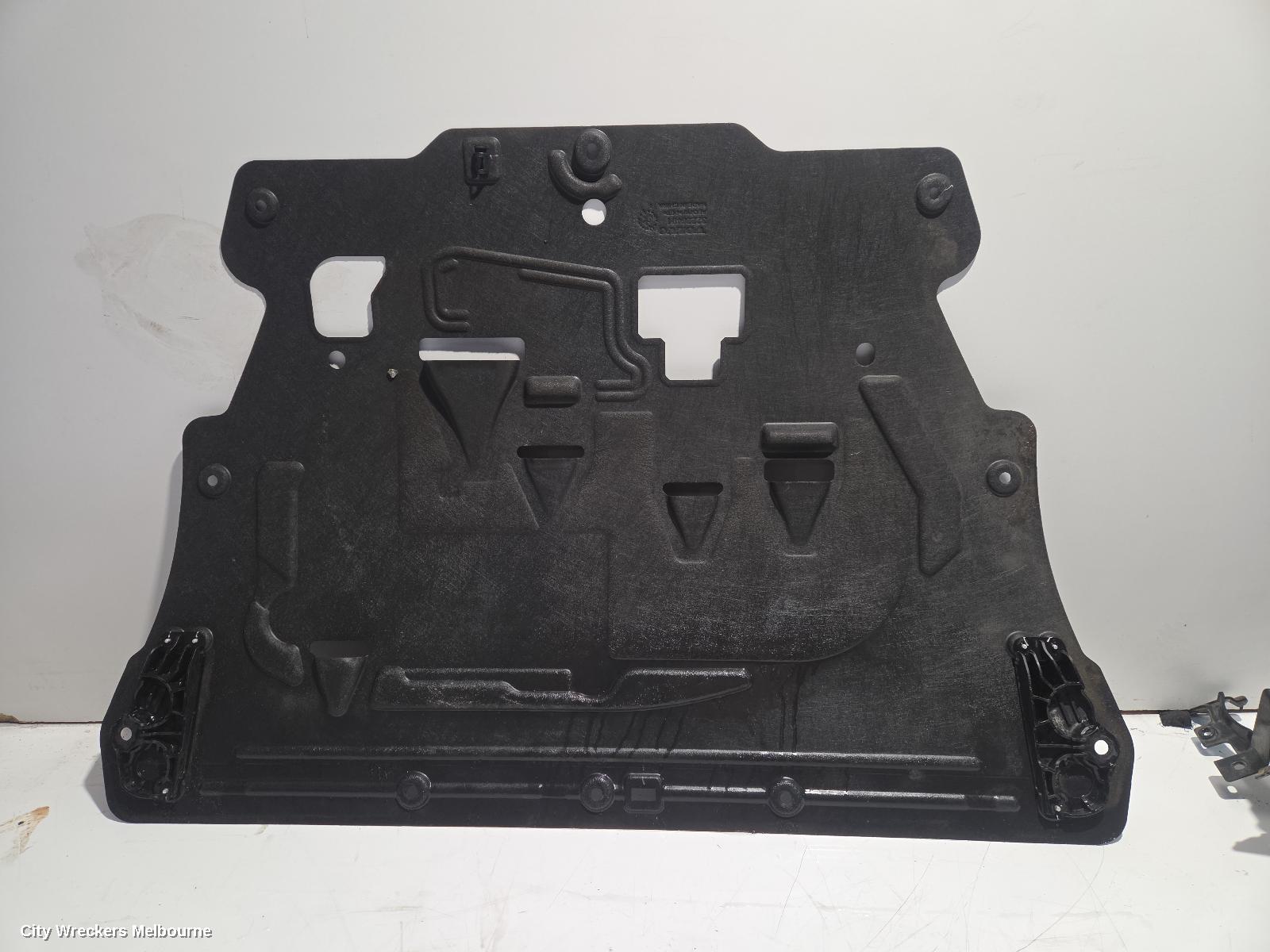 VOLVO XC60 LOWER ENGINE SPLASH TRAY, GEN 2, 04/2017 ONWARDS