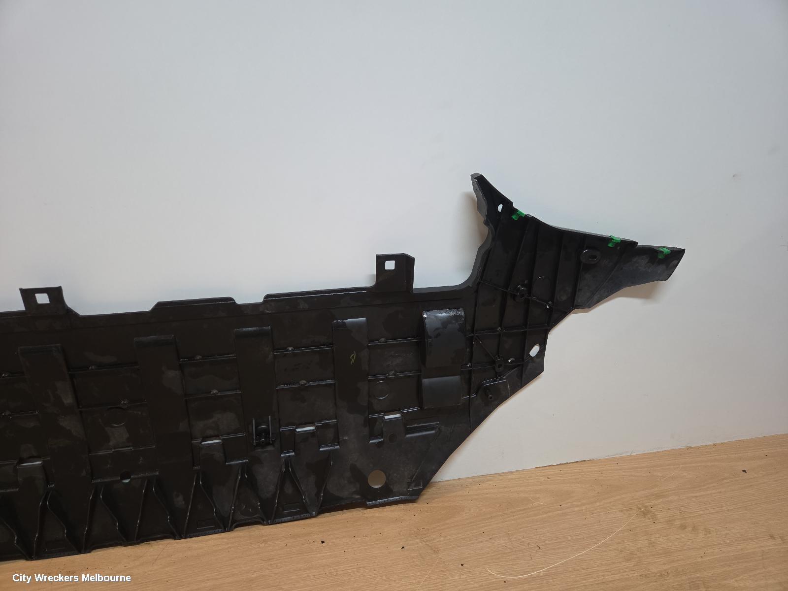 VOLVO XC60, GEN 2, 04/2017 ONWARDS, UNDER BUMPER BAR TRAY : 147136