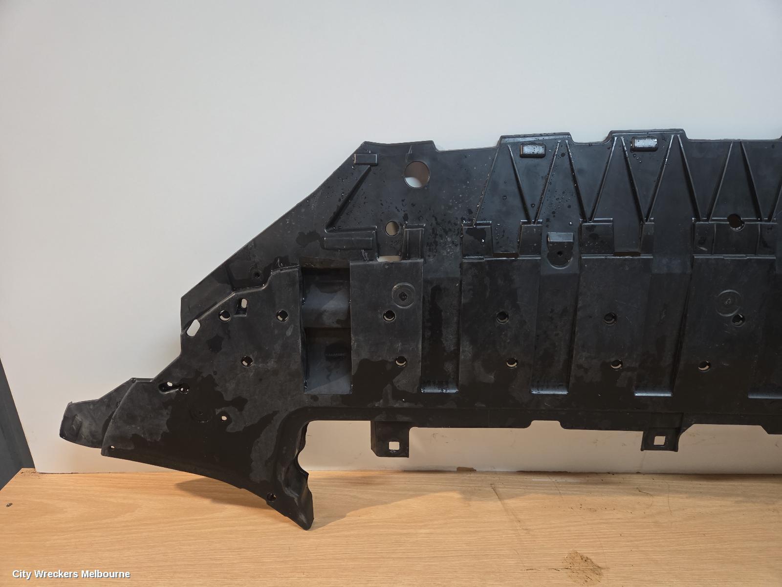 VOLVO XC60, GEN 2, 04/2017 ONWARDS, UNDER BUMPER BAR TRAY : 147136
