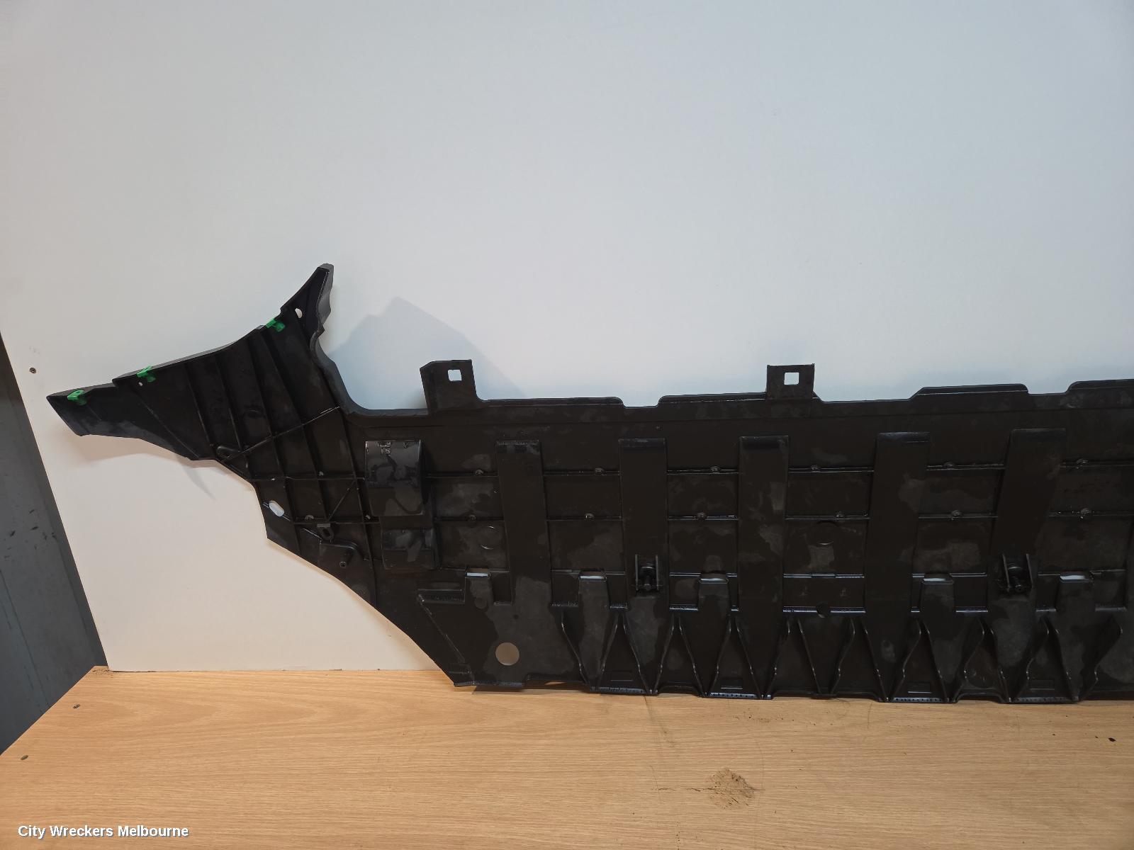 VOLVO XC60, GEN 2, 04/2017 ONWARDS, UNDER BUMPER BAR TRAY : 147136