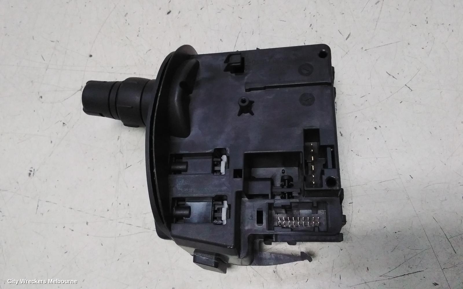 RENAULT KANGOO COMBINATION SWITCH, COMBINATION SWITCH ASSY, NON FOG, X61, 02/2015 - 02/2022