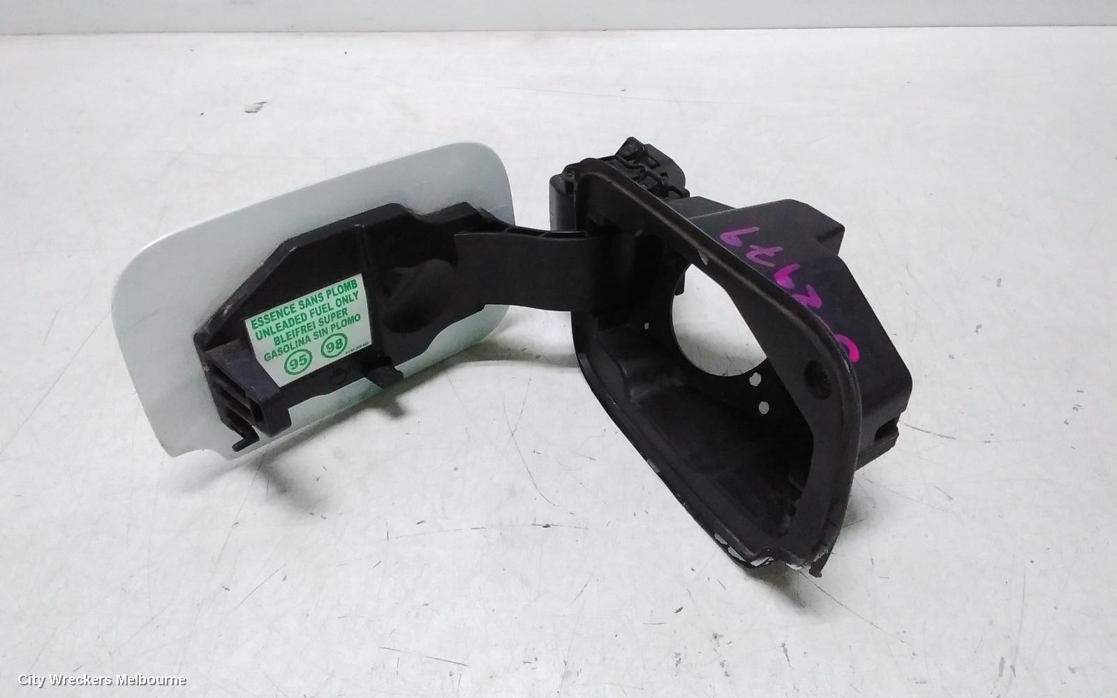 RENAULT KANGOO FUEL DOOR / FILLER, X61, 10/2010 - 02/2022