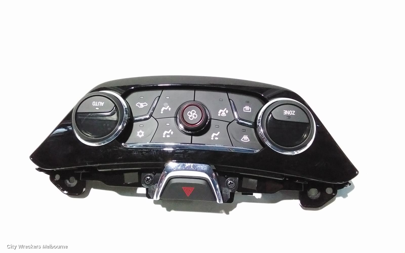 HOLDEN COMMODORE HEATER/AC CONTROLS, VF, 05/2013 - 12/2017