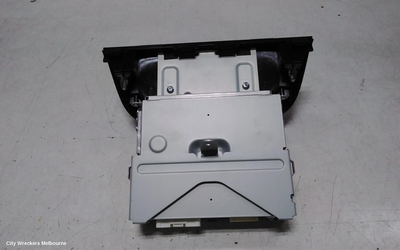 MAZDA 3 RADIO/CD/DVD/SAT/TV, DISPLAY UNIT, NON SAT NAV TYPE, BM-BN, 11/2013 - 02/2019