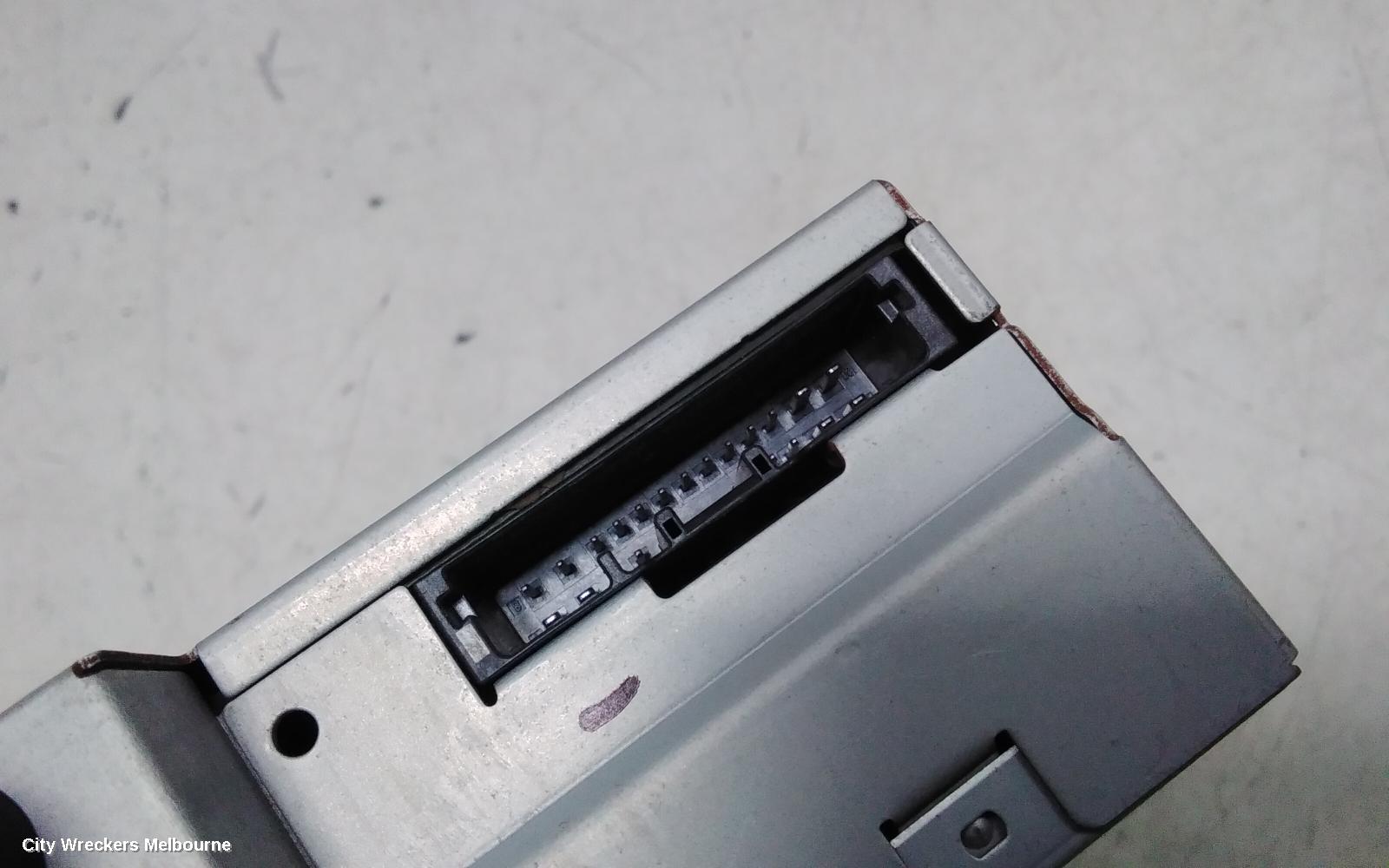 MAZDA 3 RADIO/CD/DVD/SAT/TV, DISPLAY UNIT, NON SAT NAV TYPE, BM-BN, 11/2013 - 02/2019