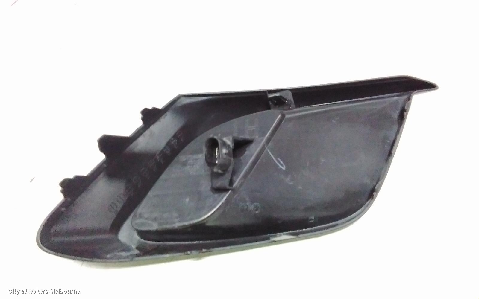 MAZDA 3 LEFT INDICATOR/FOG/SIDE, BUMPER FLASHER, BM, 11/2013 - 05/2016