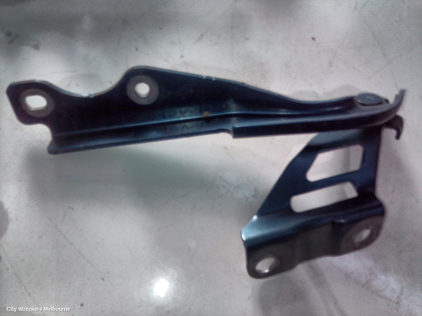 MAZDA 3 BONNET HINGE/STRUT, HINGES (PAIR), BM-BN, 11/2013 - 02/2019