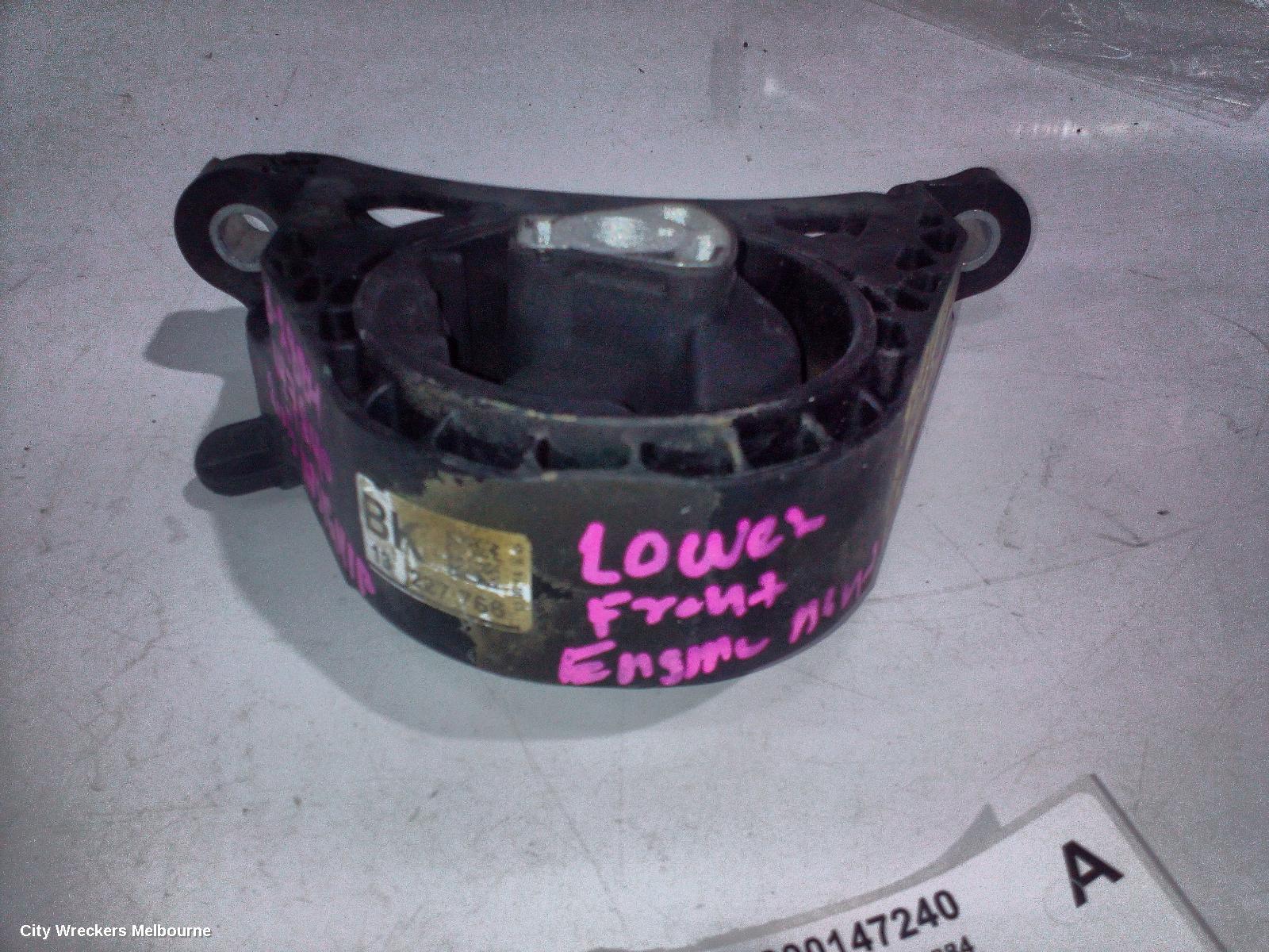 HOLDEN INSIGNIA MOUNT, GA, 02/2015 - 01/2017
