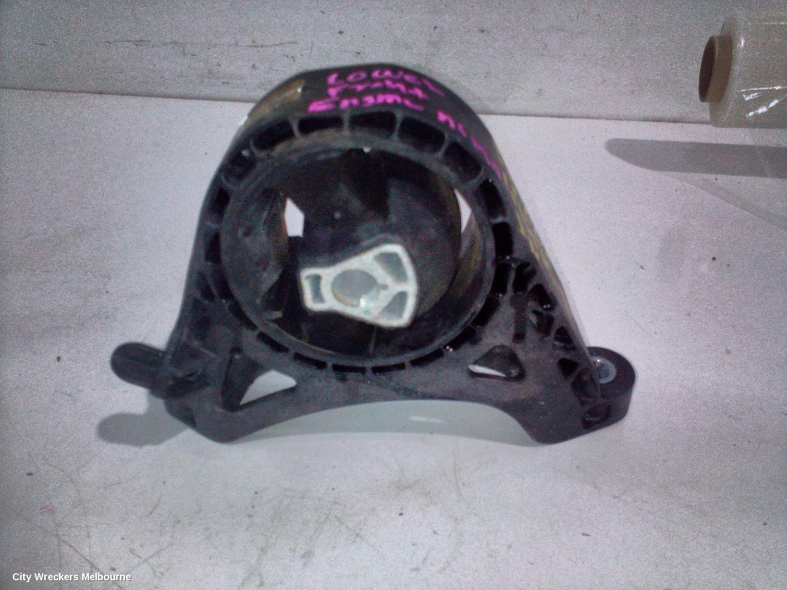HOLDEN INSIGNIA MOUNT, GA, 02/2015 - 01/2017