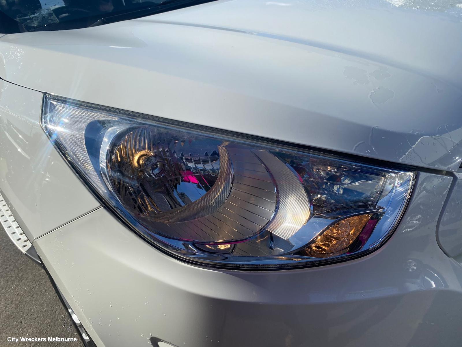HYUNDAI IX35 LEFT HEADLAMP, LM SERIES, KOREAN BUILT (VIN KMHJ), 11/2009 - 09/2013