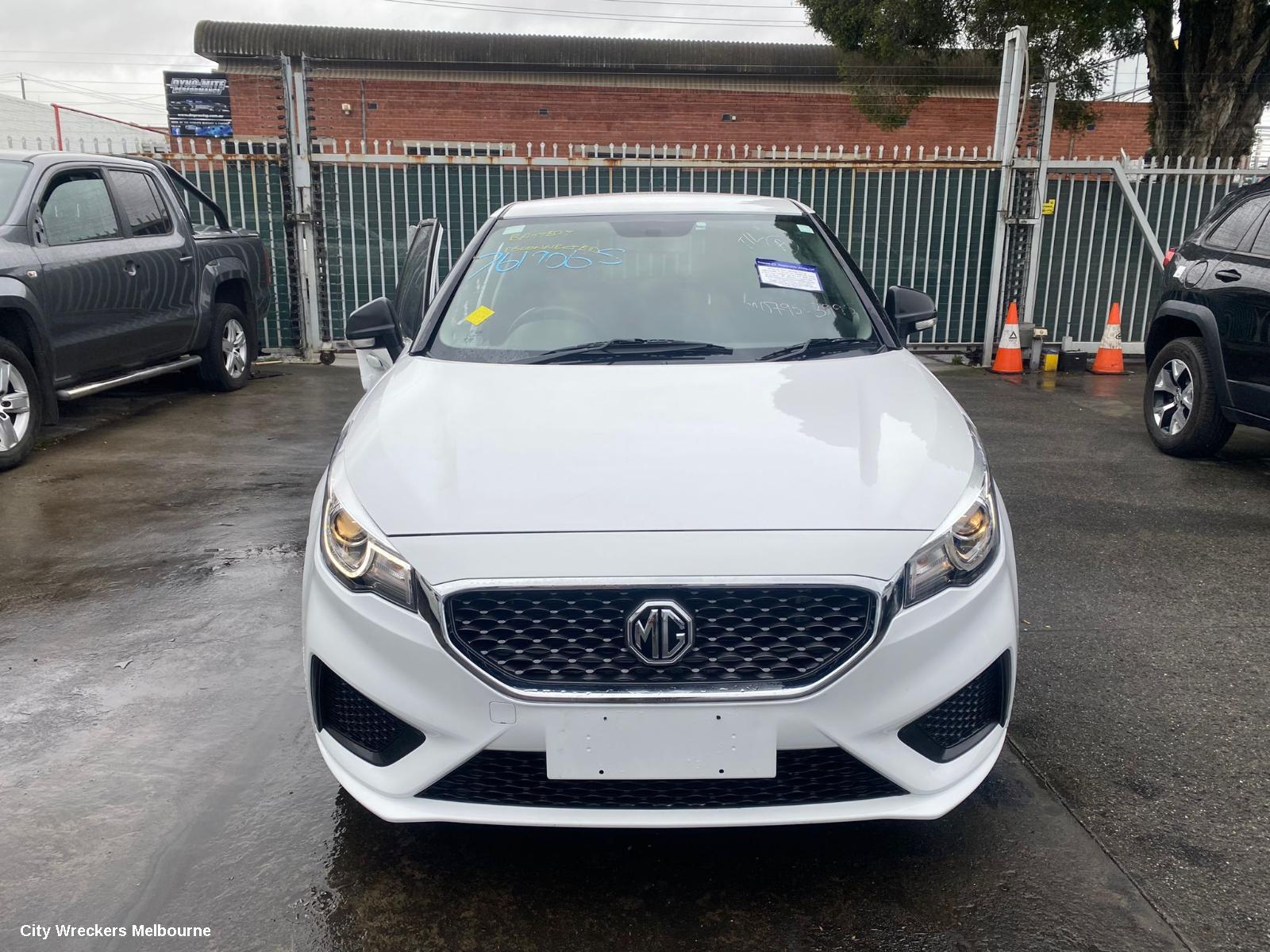 MG MG3 DOOR HANDLE, OUTER, RH REAR, COLOUR CODED, SZP1, 07/2016 ONWARDS