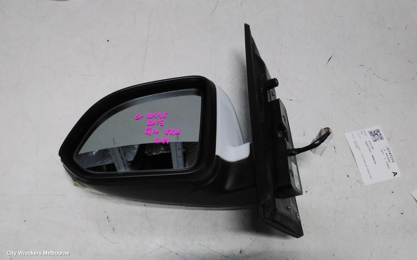 LDV G10 LEFT DOOR MIRROR, SV7A, W/ MANUAL FOLD, NON CAMERA TYPE, COLOUR CODED, WAGON, 04/2015 - 08/2022