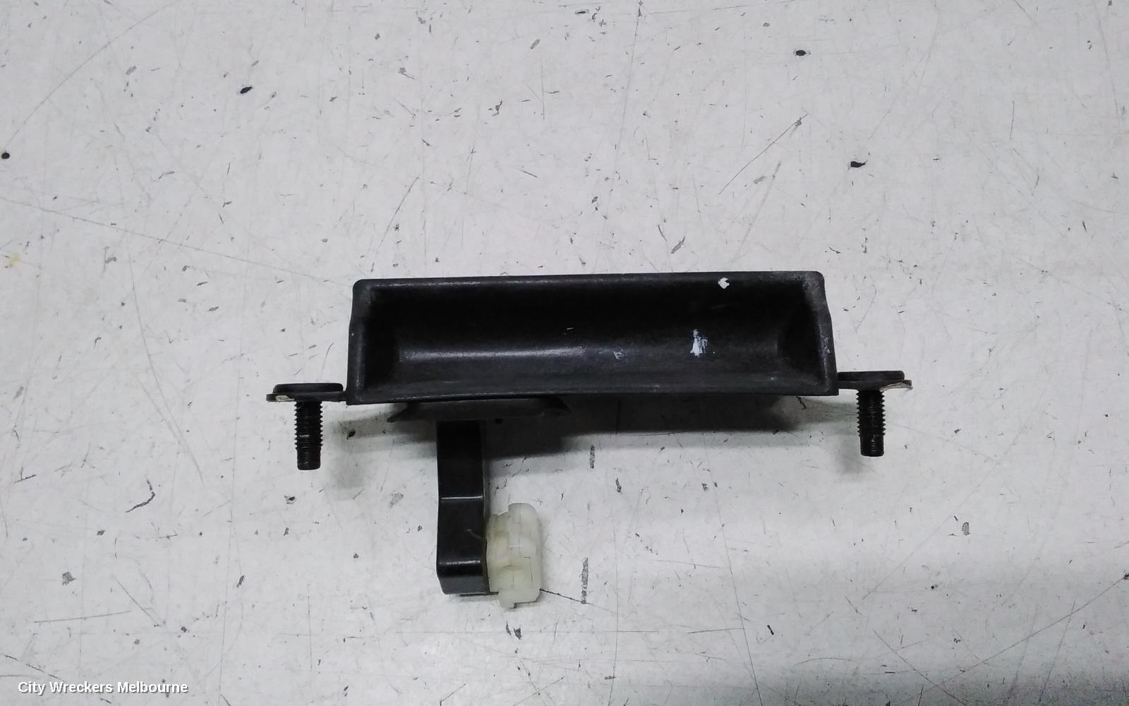 LDV G10 TAILGATE HANDLE, SV7A/SV7C, TAILGATE TYPE, WAGON/VAN, 04/2015 ONWARDS