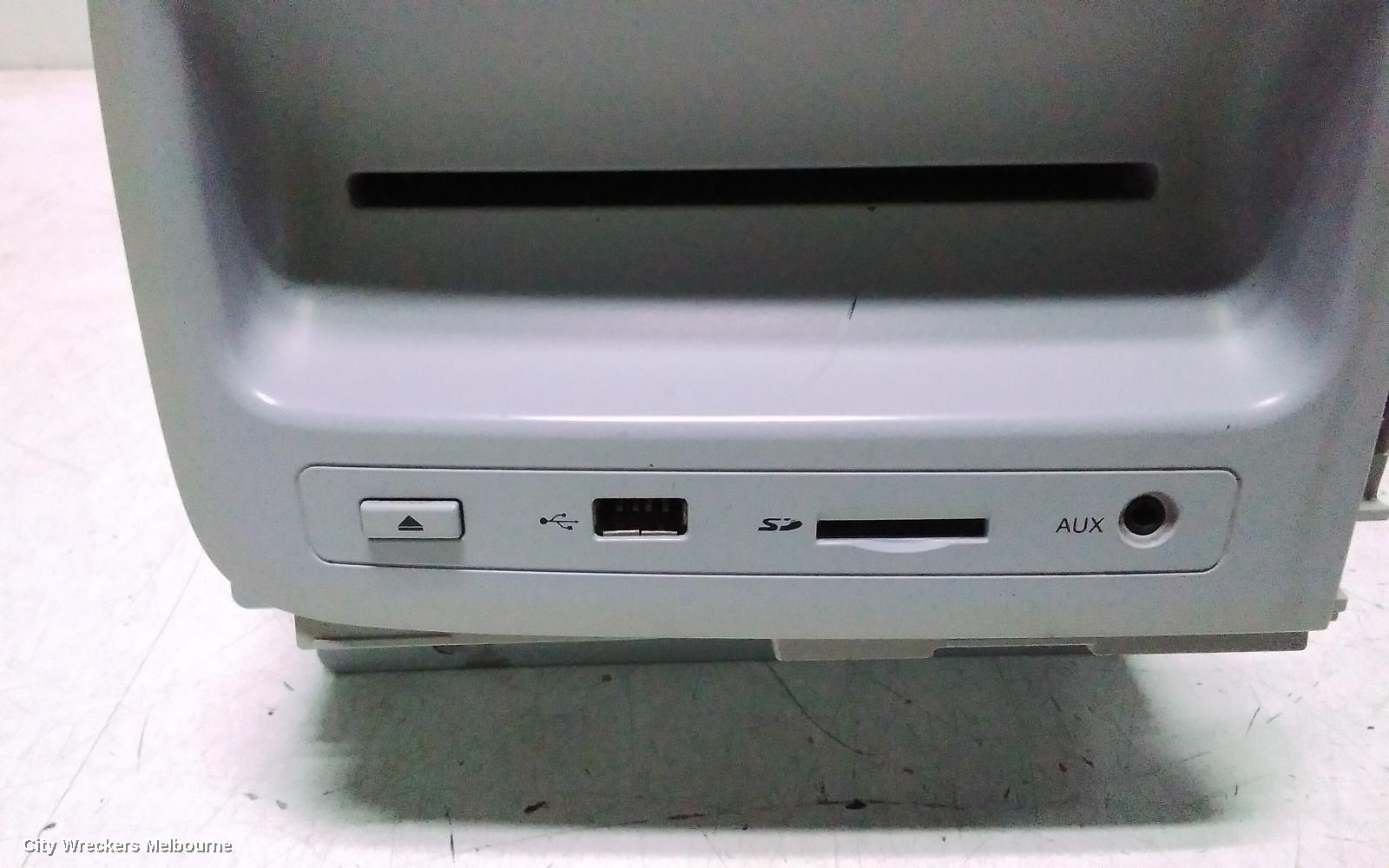 LDV G10 RADIO/CD/DVD/SAT/TV, SV7A/SV7C, DISPLAY UNIT, 7IN TOUCHSCREEN, DVD NAVI (2PLUG), WAGON/VAN, 04/2015 - 12/2023