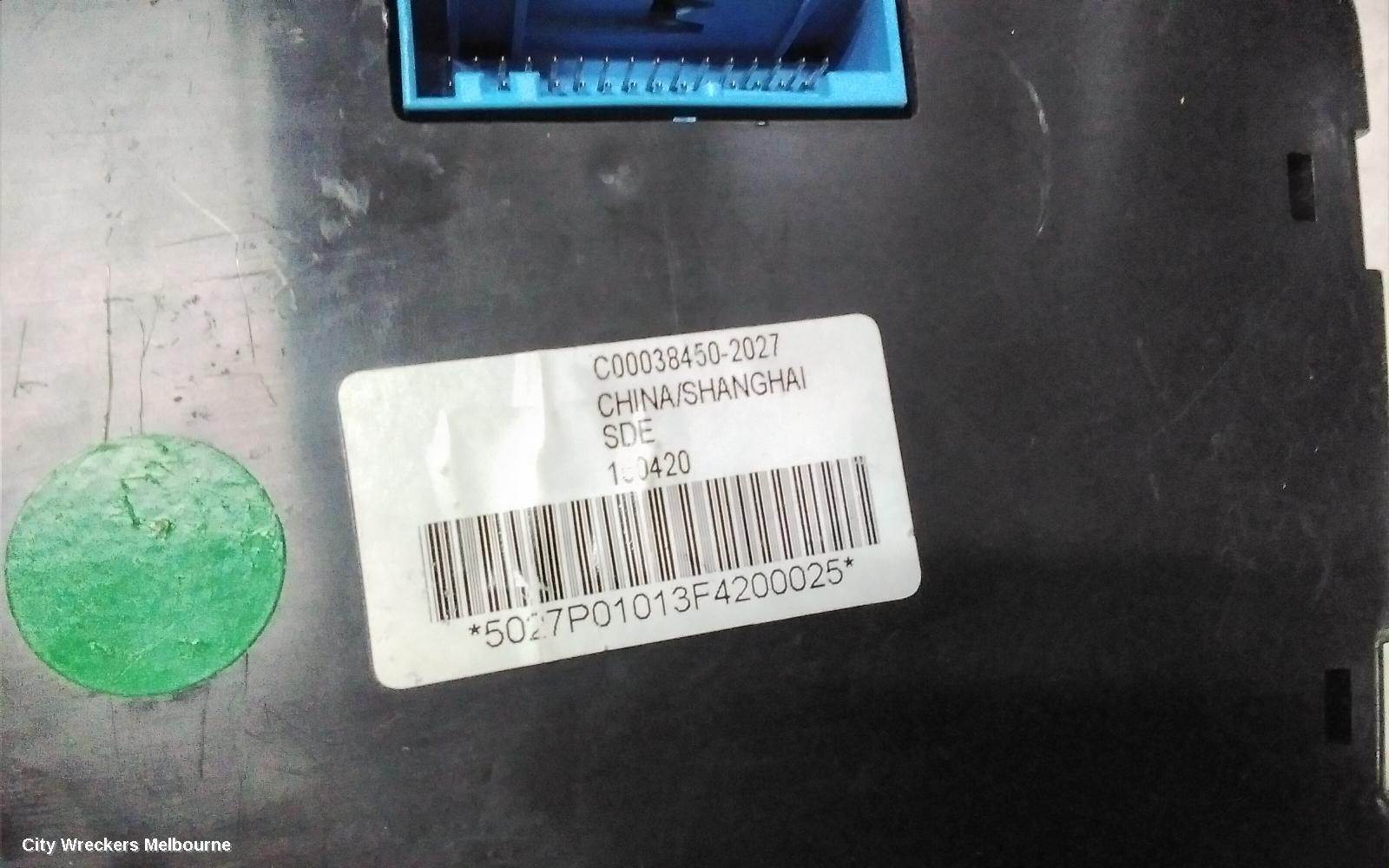LDV G10 HEATER/AC CONTROLS, (G10) SV7C, FRONT, CLIMATE CONTROL, NON REAR CONTROL BUTTON TYPE, VAN, 04/2015 - 08/2022