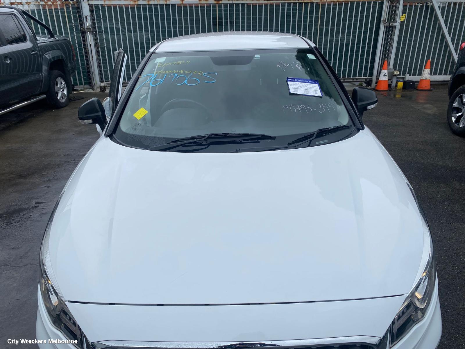 MG MG3 DOOR HANDLE, OUTER, RH REAR, COLOUR CODED, SZP1, 07/2016 ONWARDS