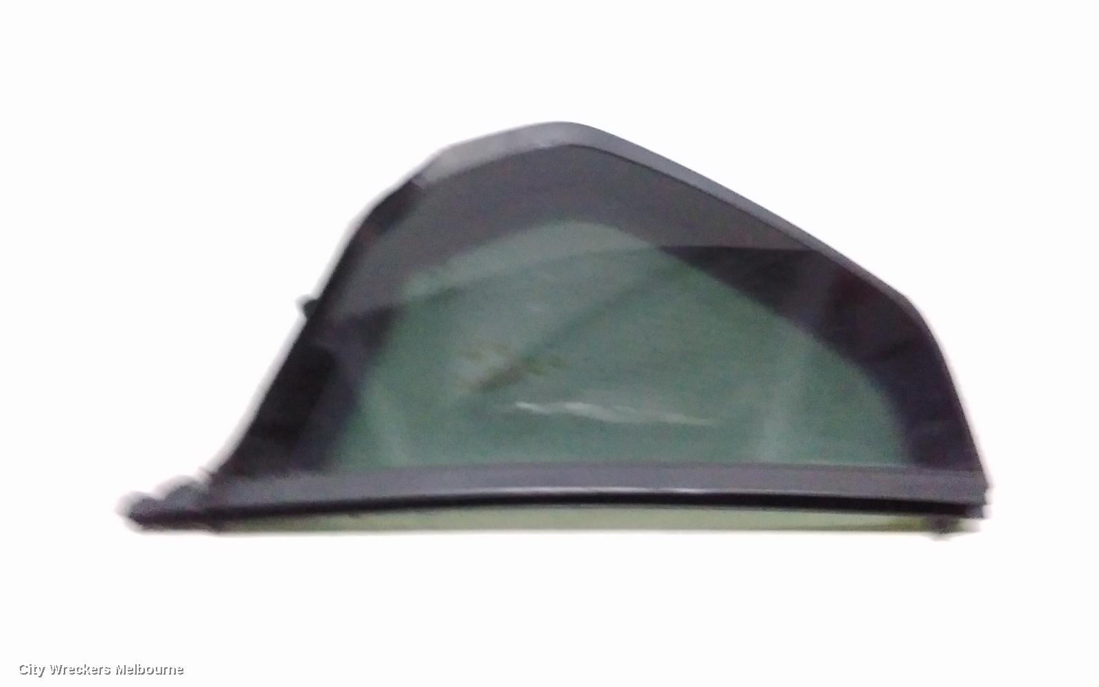 VOLKSWAGEN GOLF RIGHT REAR 1/4 DOOR GLASS, GEN 8, 09/2020 ONWARDS