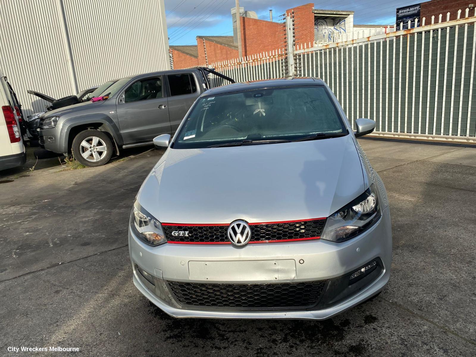 VOLKSWAGEN POLO LEFT FRONT STRUT, 6R, 1.4, PETROL, TURBO/SCHARGED, 05/2010 - 05/2014