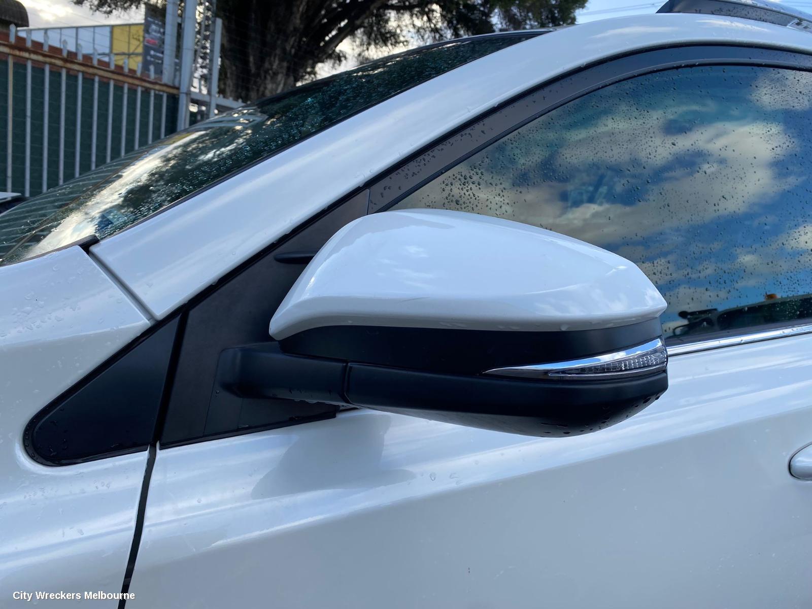 TOYOTA RAV4 LEFT GUARD LINER, XA40, 12/2012 - 12/2018