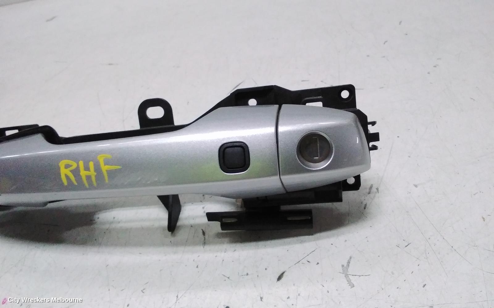 MITSUBISHI OUTLANDER DOOR HANDLE, RH FRONT, OUTER, W/ KEYLESS TYPE, ZM, 08/2021 ONWARDS