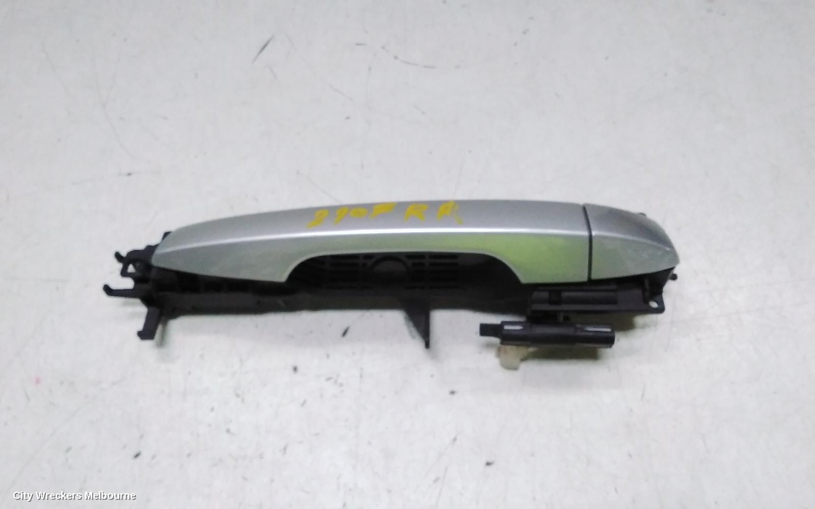 MITSUBISHI OUTLANDER DOOR HANDLE, RH REAR, OUTER, ZM, 08/2021 ONWARDS