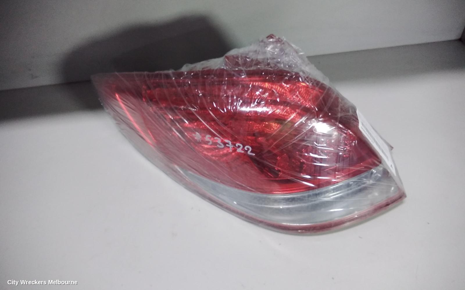 HYUNDAI VELOSTER LEFT TAILLIGHT, IN BODY, FS, LED TYPE, 12/2011 - 02/2018