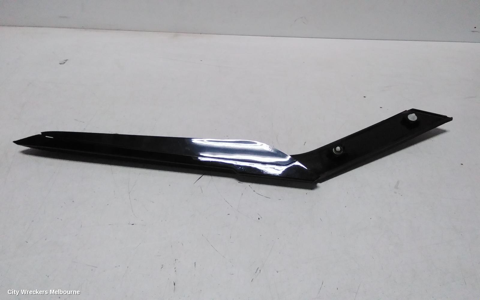 MITSUBISHI OUTLANDER, ZM, 08/2021 ONWARDS, QUARTER PANEL OUTSIDE PLASTIC  RH: 147627