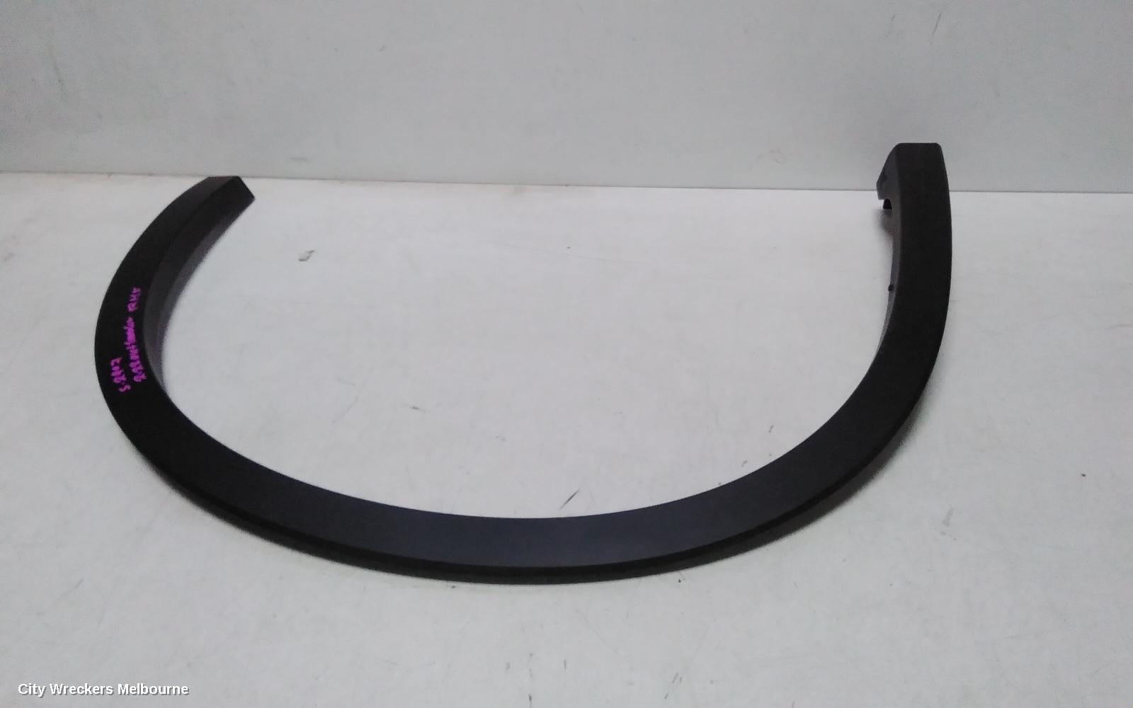 MITSUBISHI OUTLANDER WHEEL ARCH FLARE, ZM, RH FRONT, 08/2021 ONWARDS