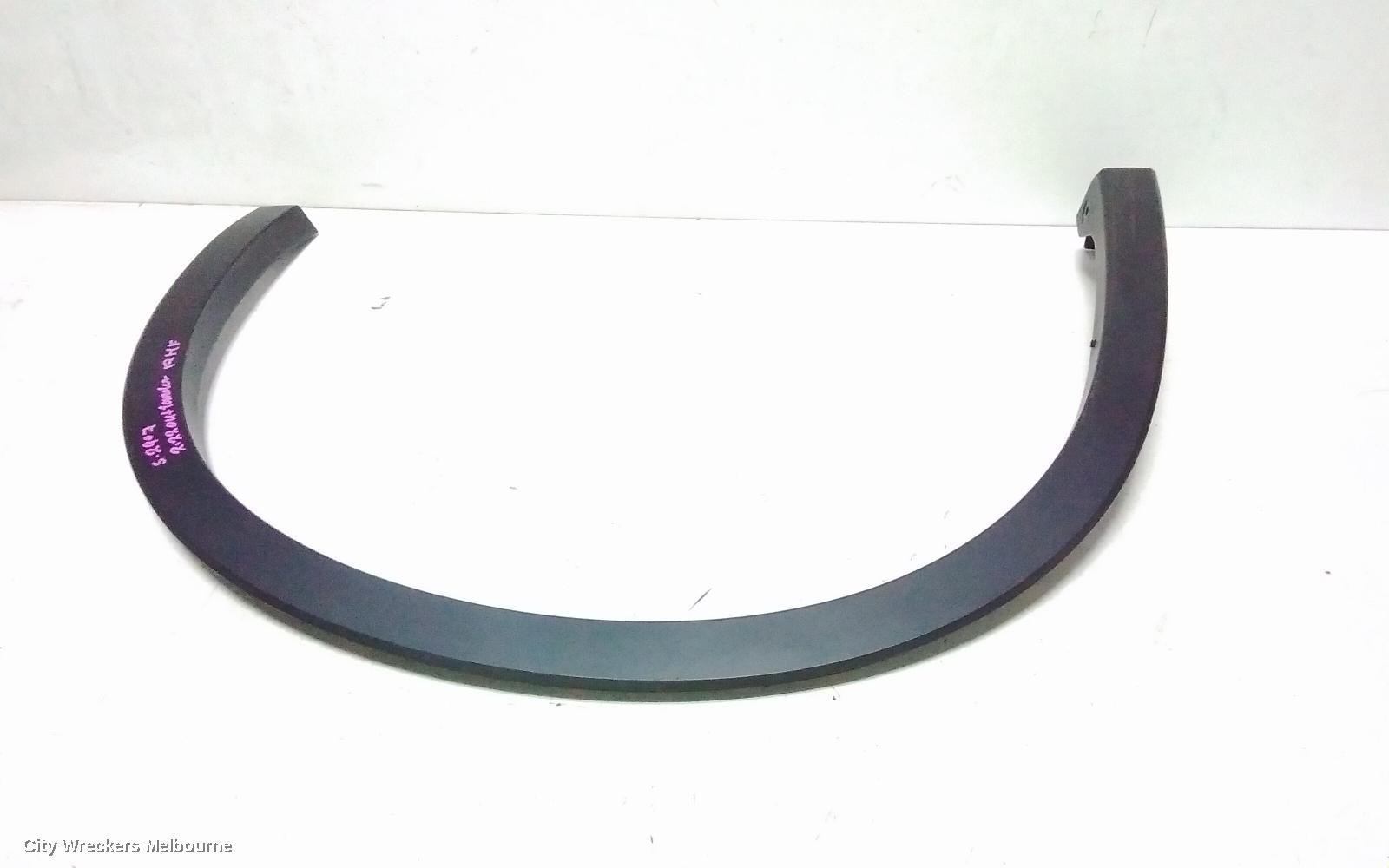MITSUBISHI OUTLANDER WHEEL ARCH FLARE, ZM, RH FRONT, 08/2021 ONWARDS