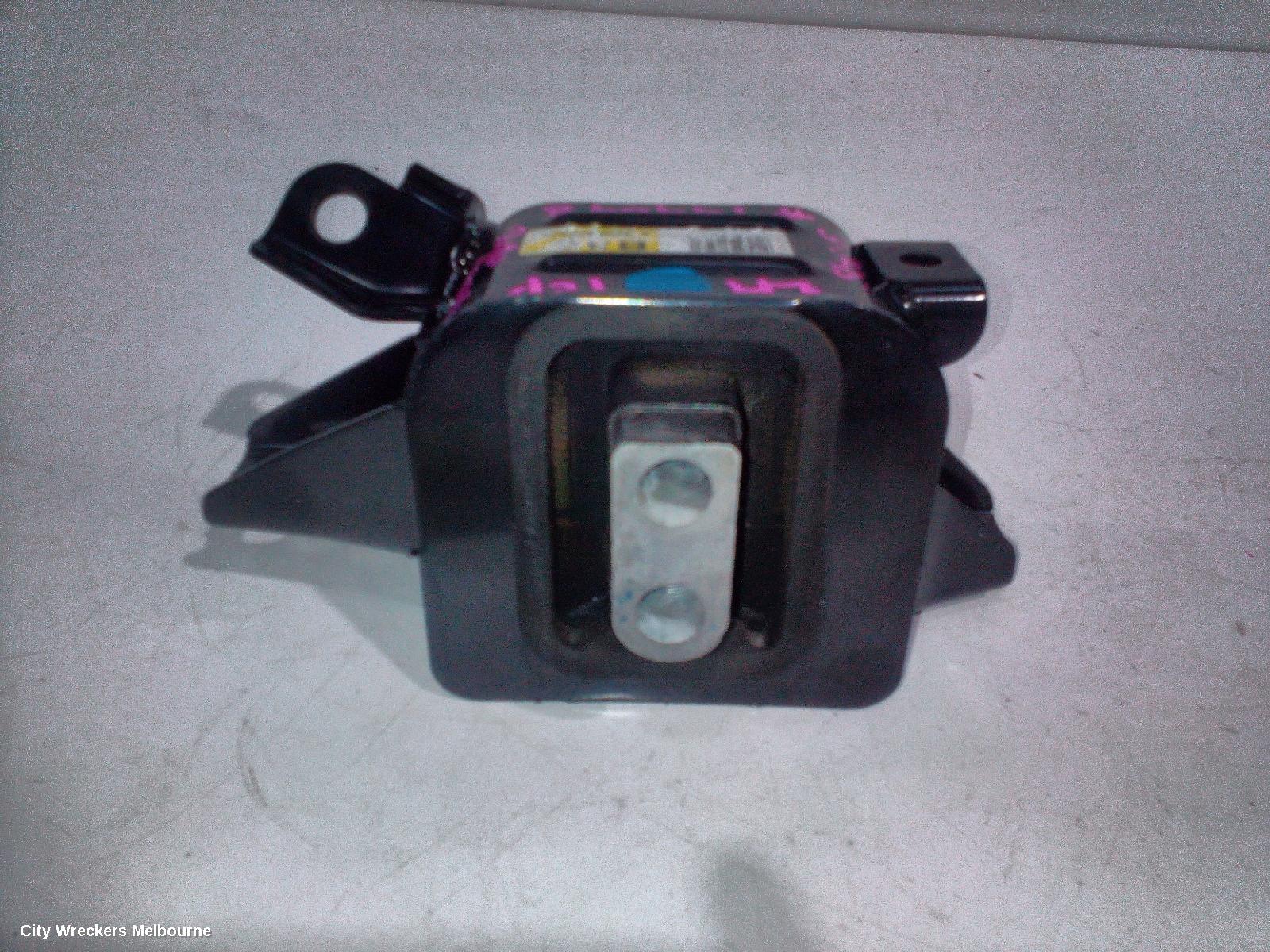 KIA CERATO MOUNT, BD, 04/2018 - 09/2024