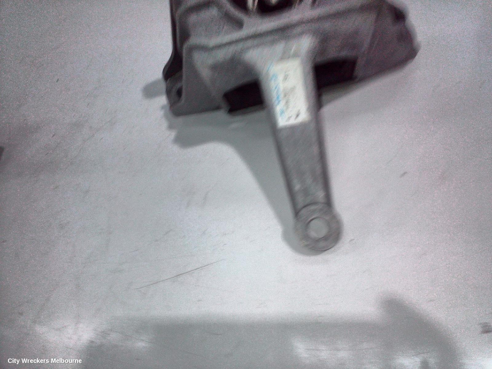 KIA CERATO MOUNT, BD, 04/2018 - 09/2024